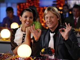 Фильм "Новогодние истории звездных одноклассников"