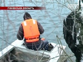 Машина с 4-мя пассажирами слетела в 60-метровый карьер. Трое погибших