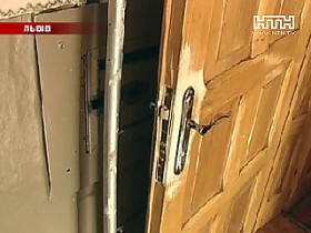 Задержали квартирных воров, которые за несколько минут обокрали две квартиры