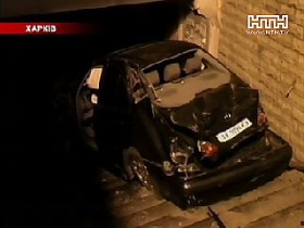 &laquo;Мерседес&raquo; заехал в подземный переход. Погиб человек