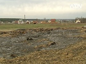 В копне сена сгорел подросток