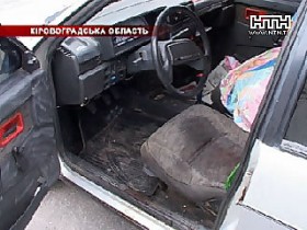Таксиста в собственной машине порезали на куски