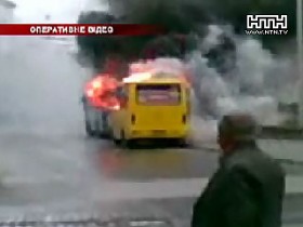 В Львове утром сгорела маршрутка