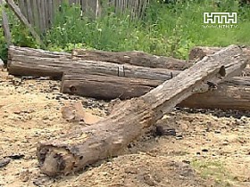 Молния оставила на улице многодетную семью!