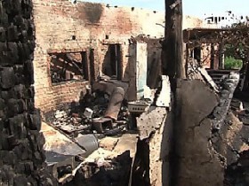 В Харьковской обл. от удара молнии сгорел частный дом