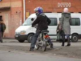 В Хмельницкой области правоохранители задержали неуловимых воров мотороллеров
