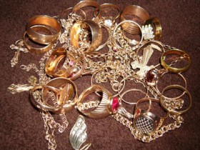 В Киеве в третий раз за неделю ограбили ювелирный магазин