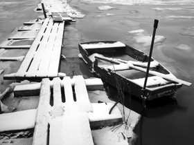 В Азовском море на праздники пропали рыбаки