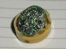 Каждый год выдаётся 25 тысяч разрешений снимать приватную информацию