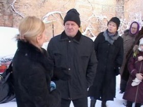 Двері померлої бабусі не наважувалась виламати жодна комунальна служба