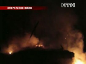 В Днепровском районе Киева ночью горели два частных дома