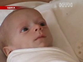 В Одесі від голодної смерті врятували трьох малюків