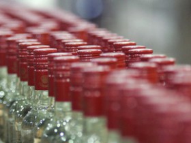 В Николаевской области разоблачили производителей водки-фальсификата