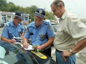 Прикарпатские гаишники взялись проверять пассажироперевозчиков