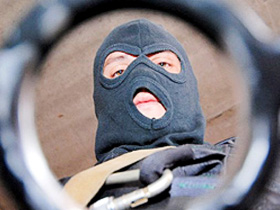 У Сумській області міліціонери попередили вбивство цілої сім'ї