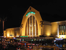 Пьяная женщина сообщила о заминировании "Киев-Пассажирского"