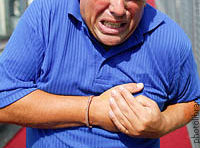 В Черкассах сотрудник МЧС спас жизнь зрителю в драмтеатре