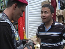 Харківська міліція влаштувала перевірку торговцям-іноземцям на "Барабашово"
