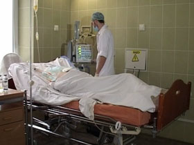 У Львові хлопець вискочив з шостого поверху та вцілів
