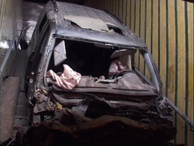 В Киеве иномарка влетела в подземный переход: двое погибших