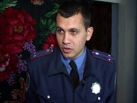На Львівщині дільничний інспектор виніс з палаючого будинку дідуся-інваліда