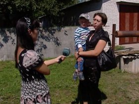 В Киевской области спасатели вытянули двухлетнего мальчика из колодца