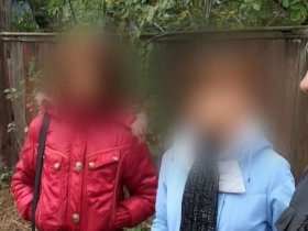 На Сумщині малолітніх подружок півроку гвалтували односельці