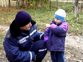 На Ивано-Франковщине 3-летний мальчик упал в канализационный люк