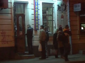 Во Львове запрет на торговлю алкоголем с 22 до 10 часов дейстует не для всех магазинов
