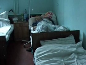 В Артемовске неизвестным веществом отравились пятеро человек, один погиб