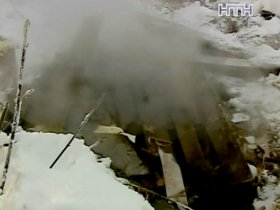 В Киеве бездомная женщина упала в кипяток в колодце теплотрассы и погибла