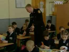 В Киеве пожарные обучают учителей и школьников