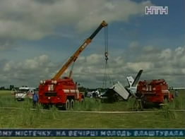 В Бородянке Киевской области из-за грозы разбился самолет, пятеро погибших
