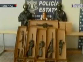 В Мексике в обычном жилом доме обнаружили целый арсенал оружия