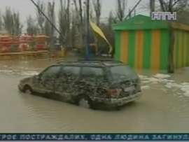 Балканский циклон принес непогоду на Украину