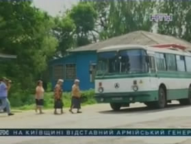 На Сумщині водій та кондуктор викинули з автобуса жінку, в якої стався інсульт