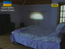 Україна допомогає кримцям