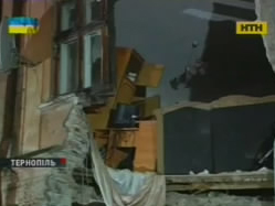 Ливень разрушил аварийное здание в Тернополе