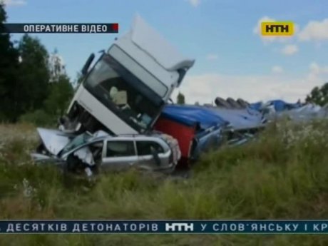В ДТП в Житомирской области погибли 4 человека