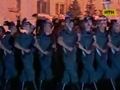 Военный парад - за и против