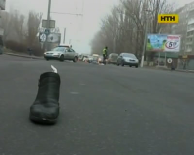 В Днепропетровске старушка погибла под маршруткой, водитель скрылся