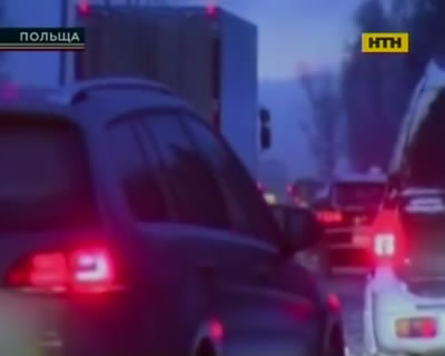 Движение в Польше осложненно снегом