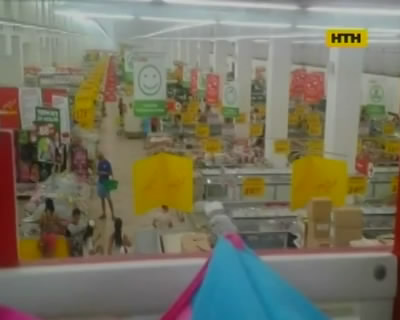 В Ужгороде по современному супермаркету бегают крысы