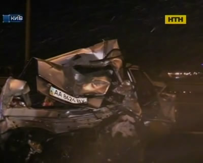 Масштабна ДТП на столичному мосту