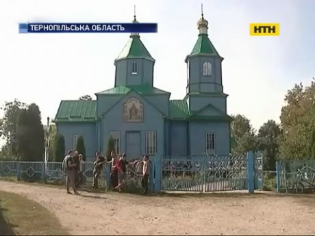 Митрополит Онуфрій звернувся до президента через переслідування православ'я на Тернопільщині