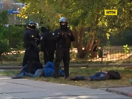 У Києві затримали банду рекетирів