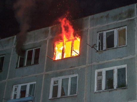 На Харківщині молодик врятував на пожежі дитину