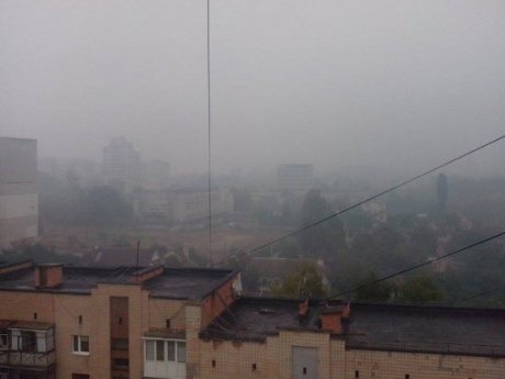 У Черкасах потерпають від їдкого смогу