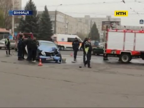 У Вінниці водій не пропустив пожежну машину