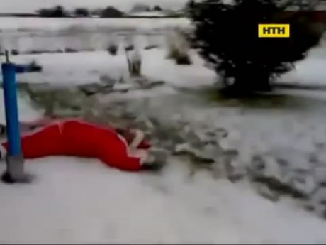 Санта Клаус - невдаха розбився у Франції
